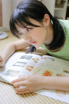 周渝斐